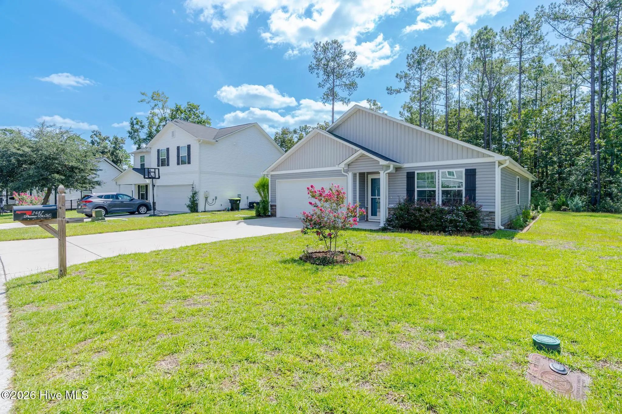2487 Provence Drive Se, Bolivia