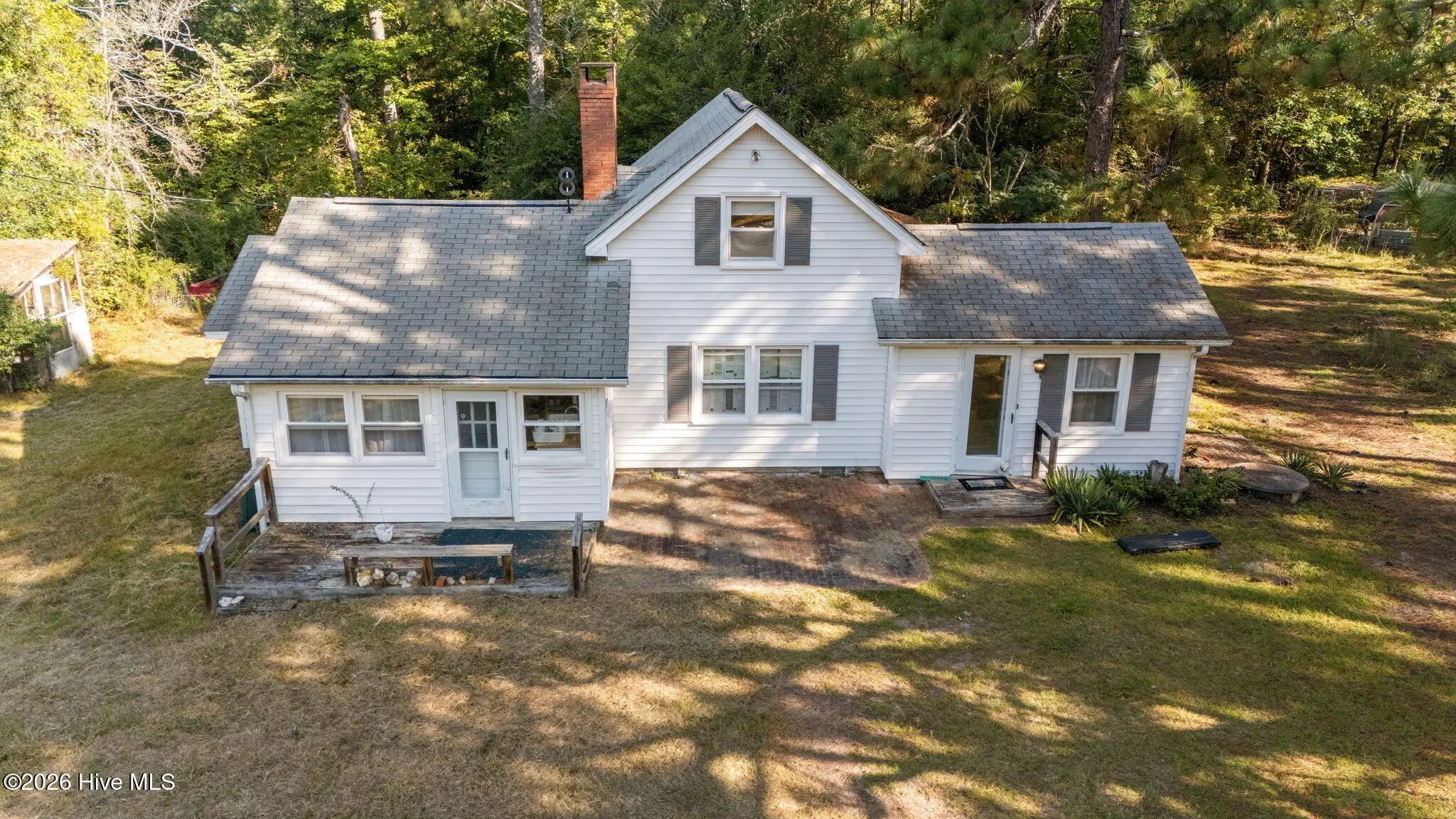 376 Foxfire Road, Aberdeen