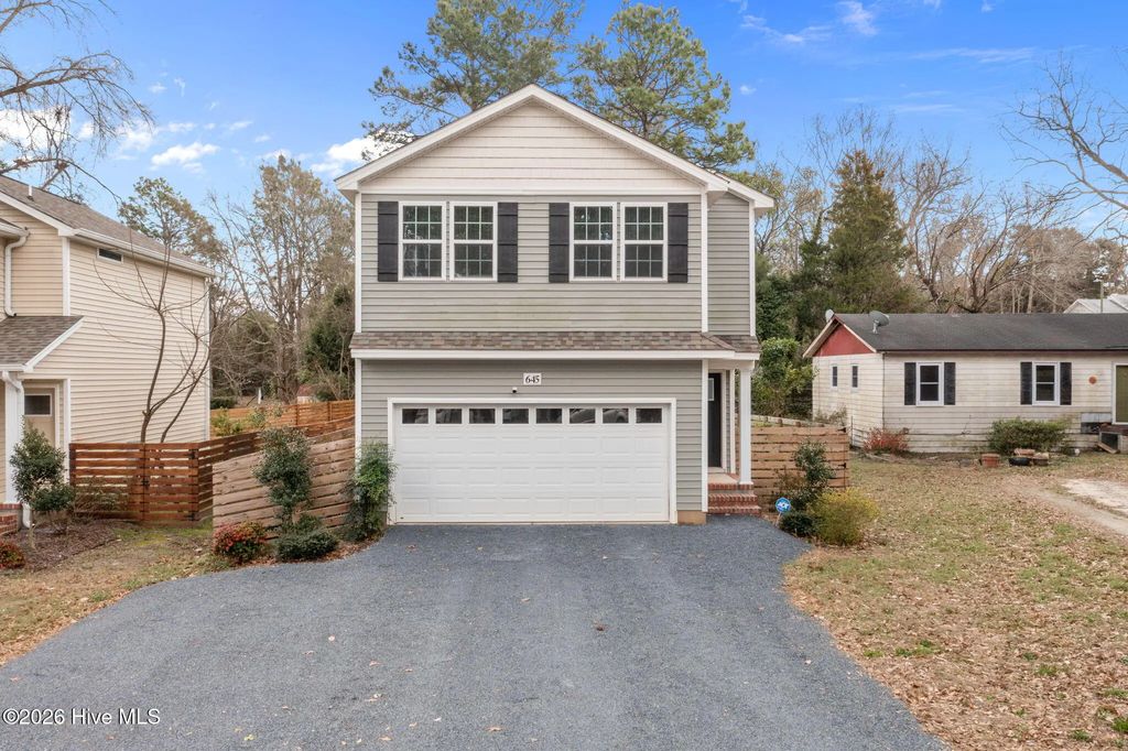 645 S Gaines Street, Southern Pines