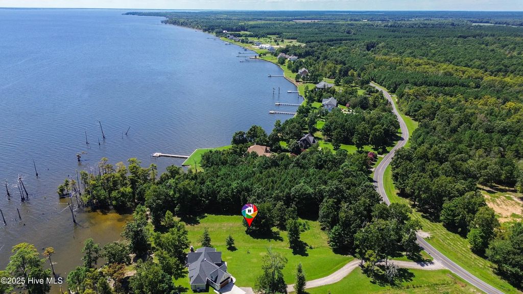 208 Osprey Drive, Edenton