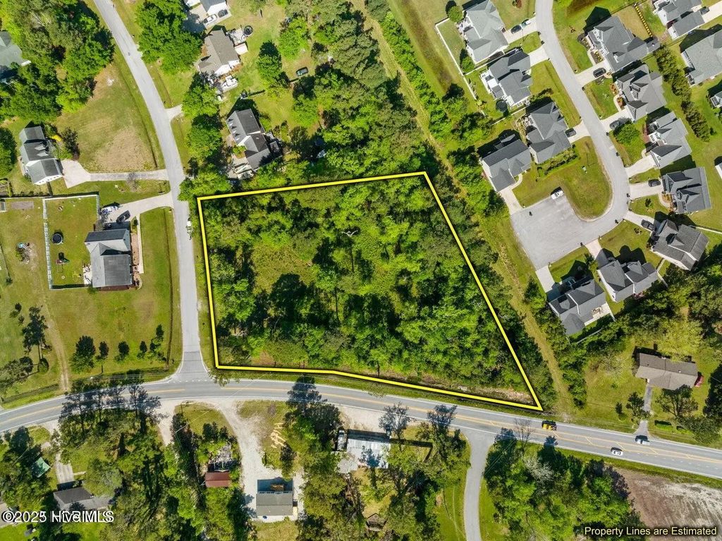 100 Tiffany Way, Beaufort