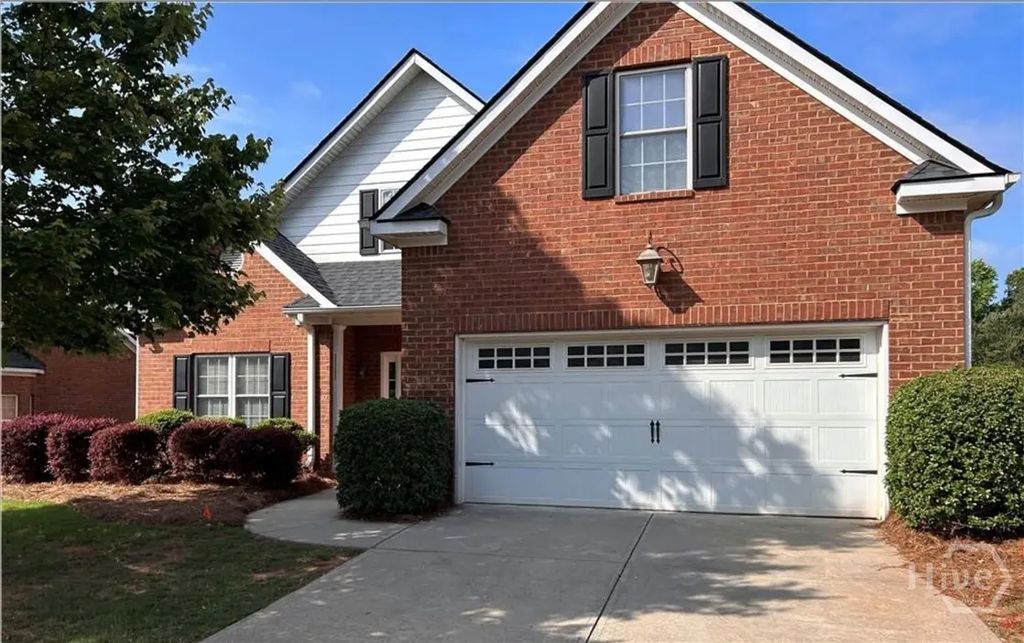 1111 Brookshire, Bogart