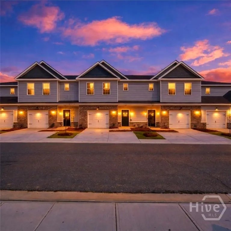 464 Governor Treutlen Circle, Pooler