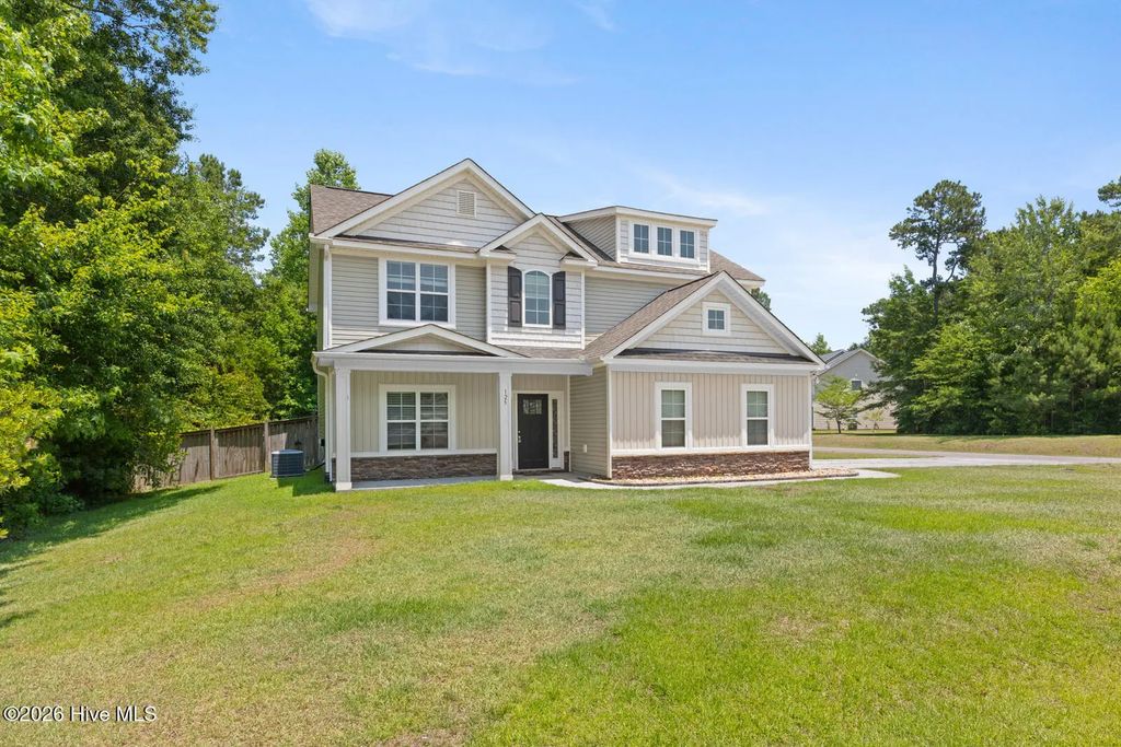 125 Navy Blue Drive, Jacksonville