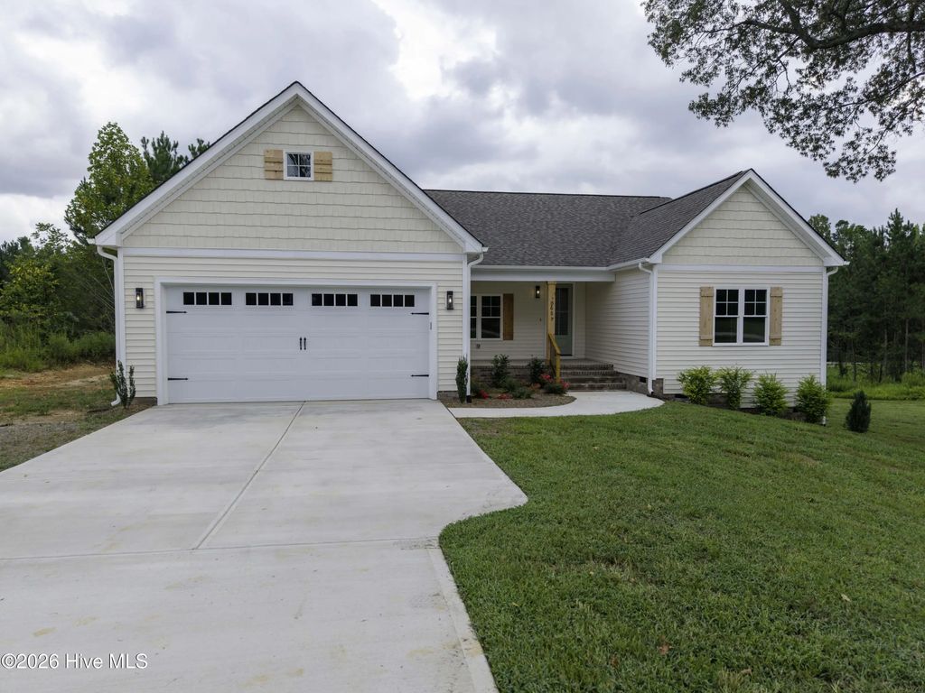 8651 Savage Road, Spring Hope