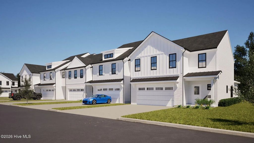 300 Provence Way E, Greenville