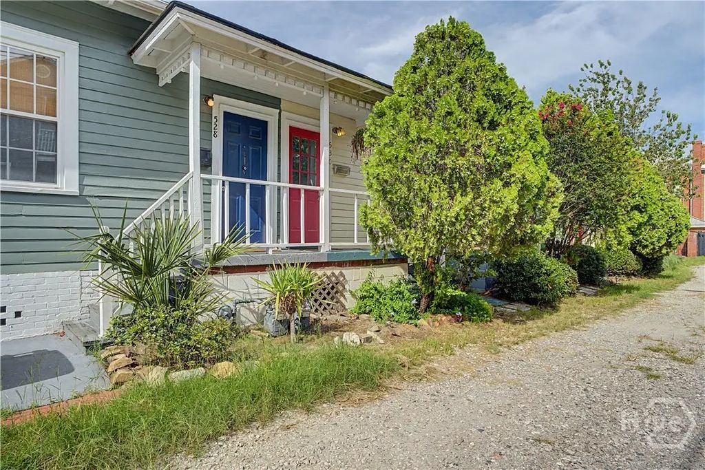 530 E Gordon Lane, Savannah