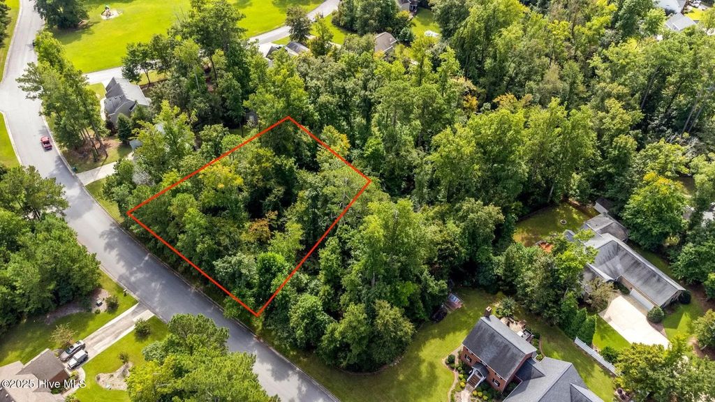 202 Neuse Harbour Boulevard, New Bern