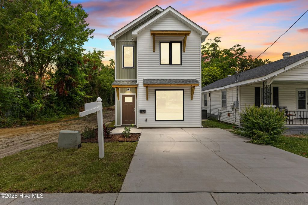 607 Marstellar Street, Wilmington