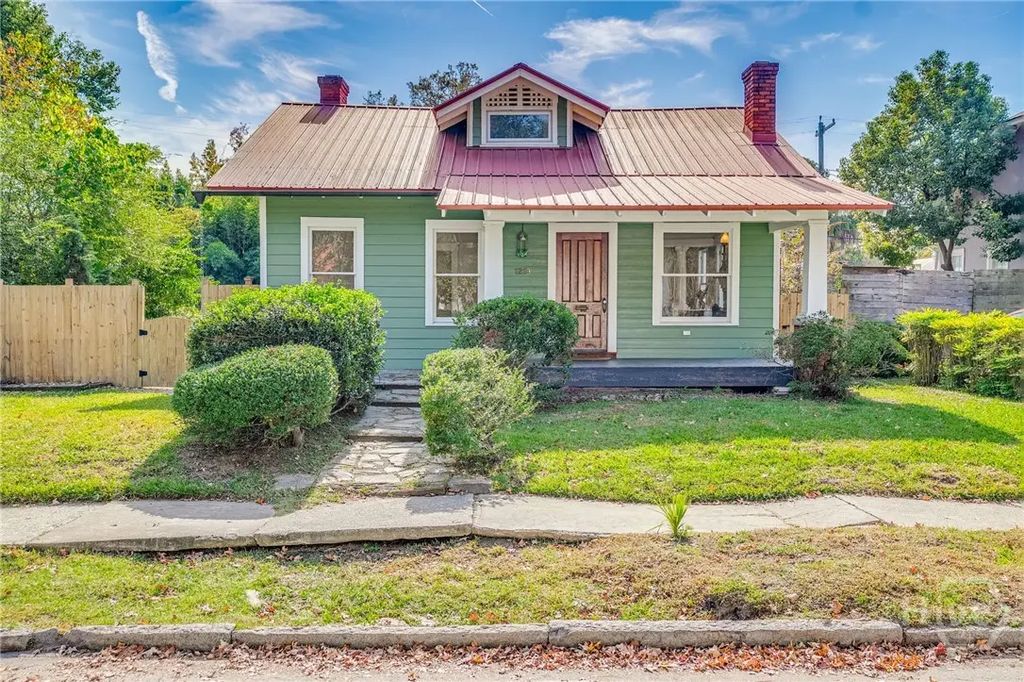 1219 E 48th Street, Savannah