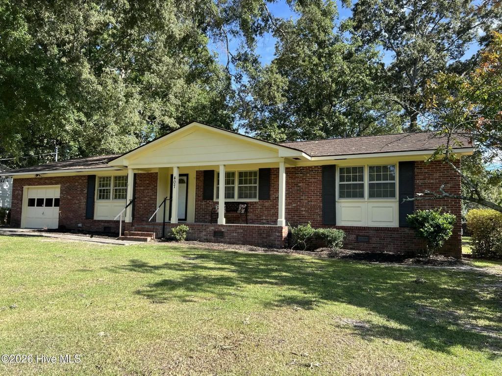 407 W Northern Boulevard, Tarboro