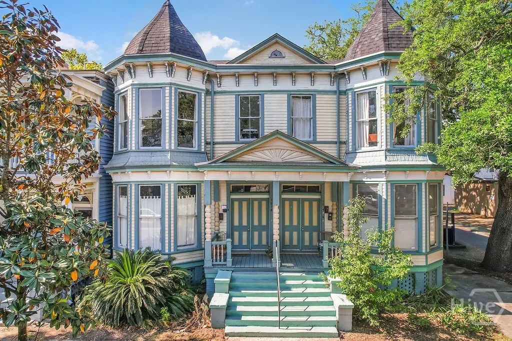 301-303 E Henry Street, Savannah