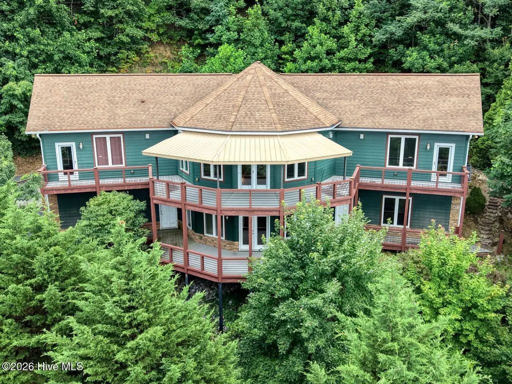 645 Outlook Road, Murphy