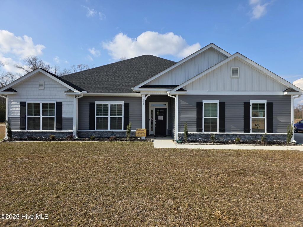 194 Poker House Road, Grimesland