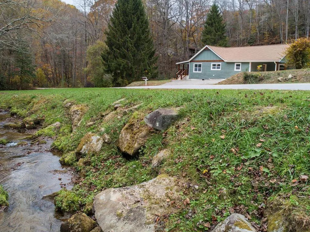 5107 Boiling Springs Road, Boiling Springs