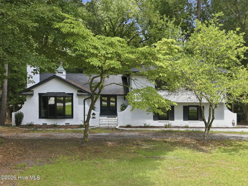 116 Oxford Road, Greenville