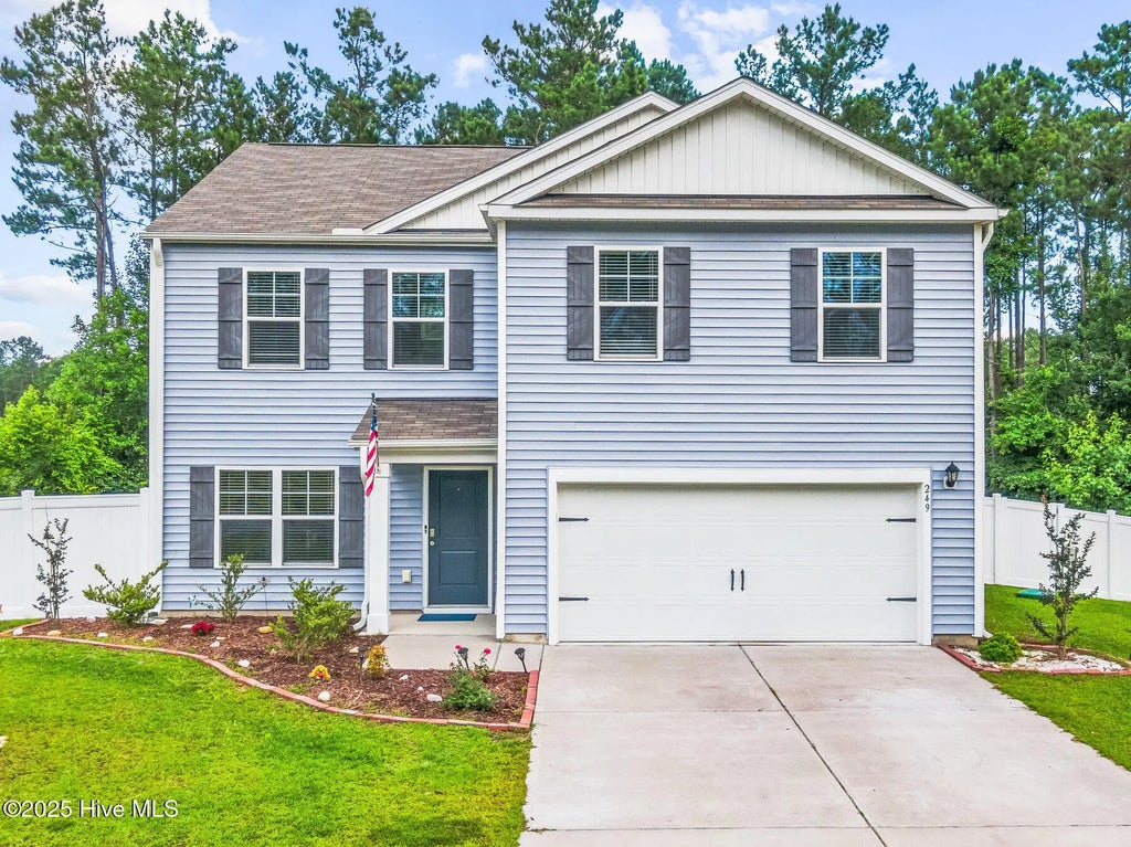 249 Hope Creek Drive, Hampstead