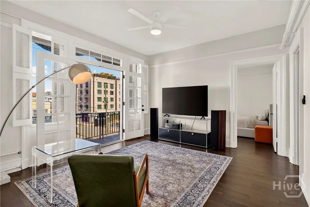 24 E Liberty Street 36, Savannah