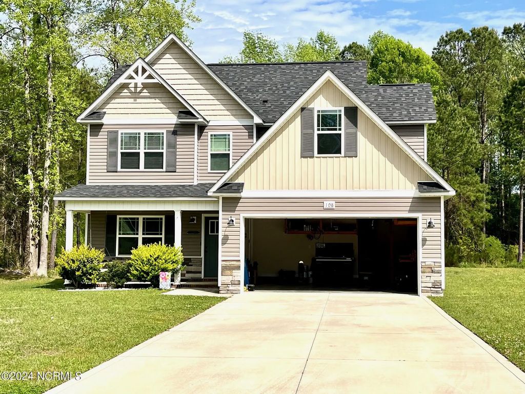 108 Wynstone Drive, Jacksonville