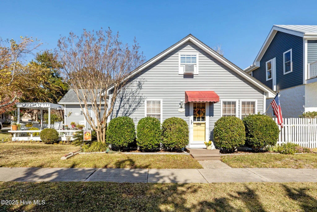 1112 Shepard Street, Morehead City