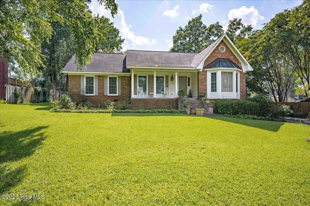 407 Hastings Place, Martinez