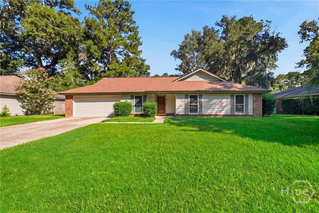6 Bristlecone Court, Savannah