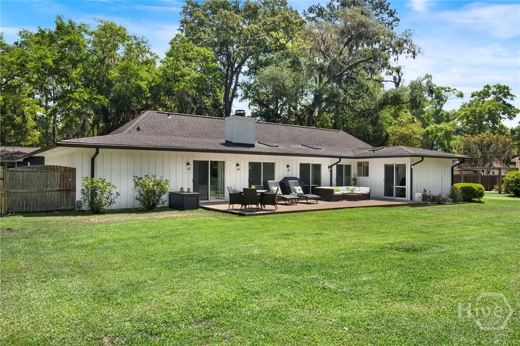 707 White Bluff Avenue, Savannah