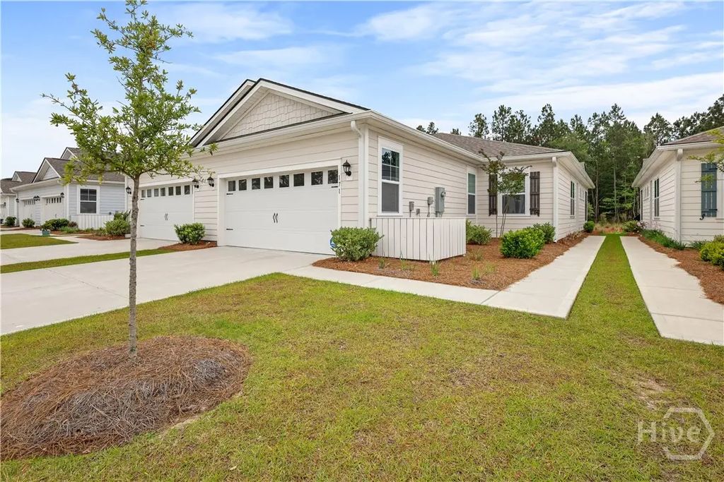 171 Holloway Hill, Pooler