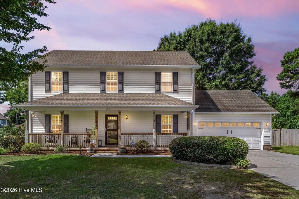 127 Trailwood Drive, Hubert