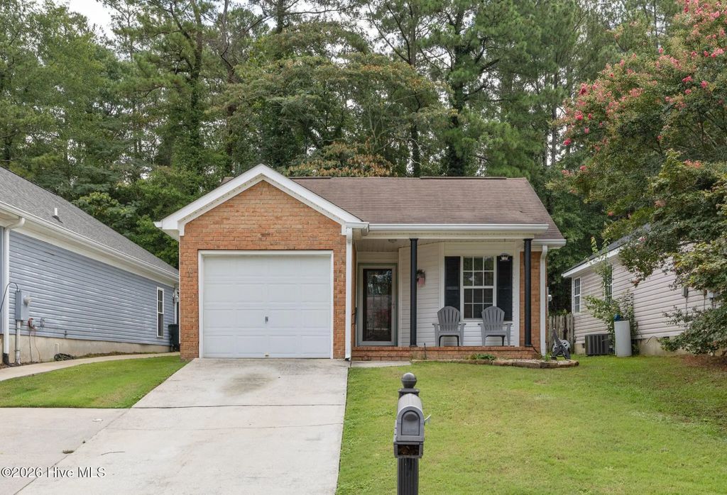 135 Hammond Place Circle, North Augusta