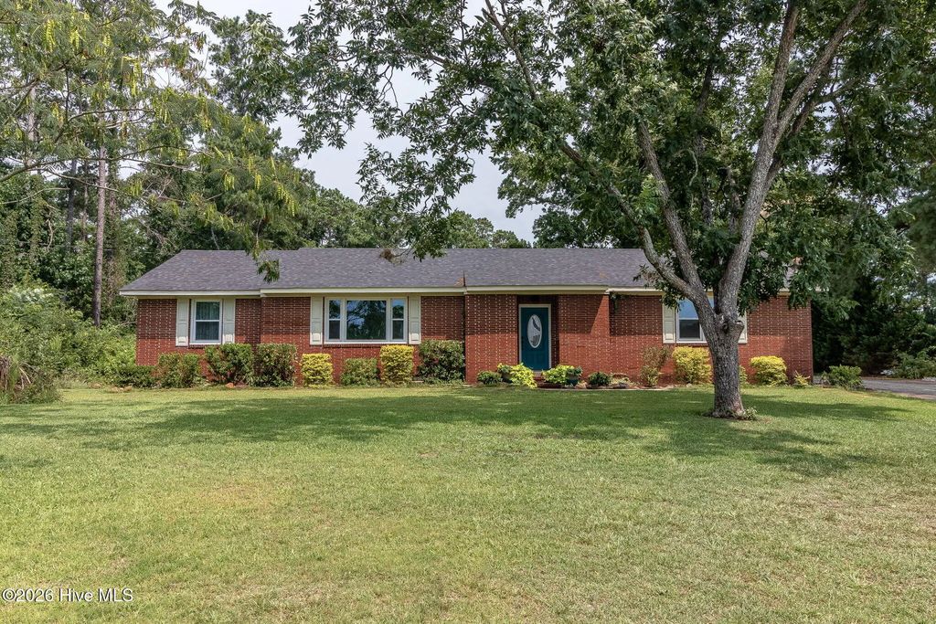 1157 Mccormick Highway, Lincoln