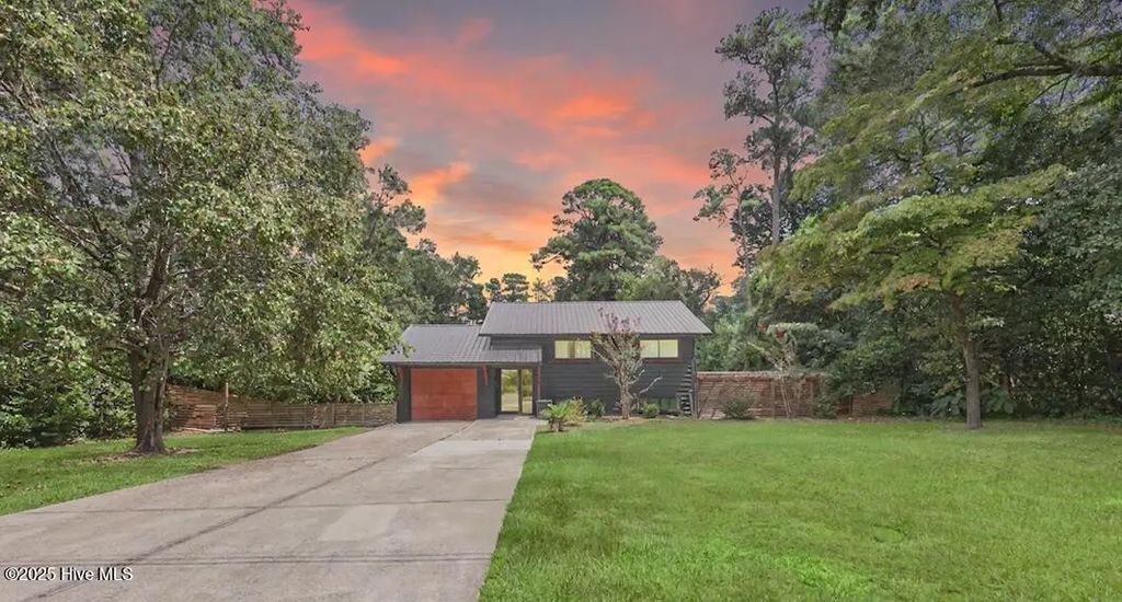 627 Jennings Drive, Wilmington