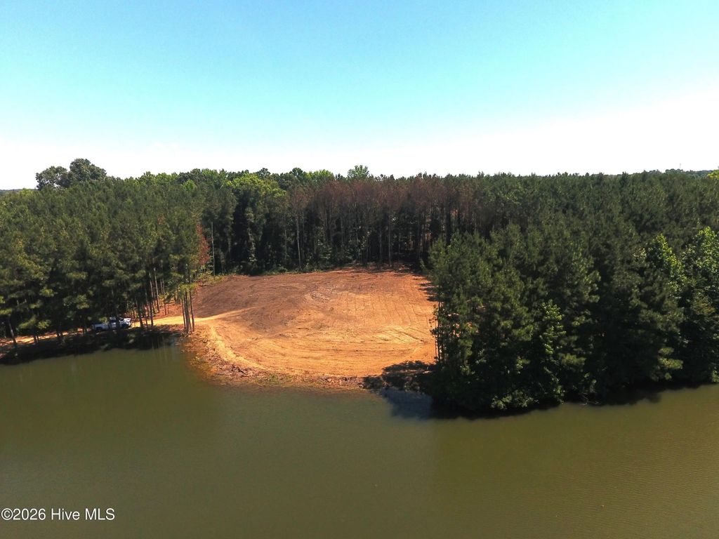 230 Whites Crossing Lane, Whiteville