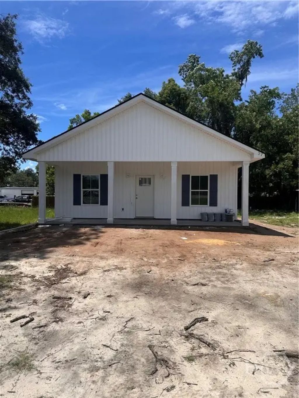 37 Ne Railroad Street, Ludowici