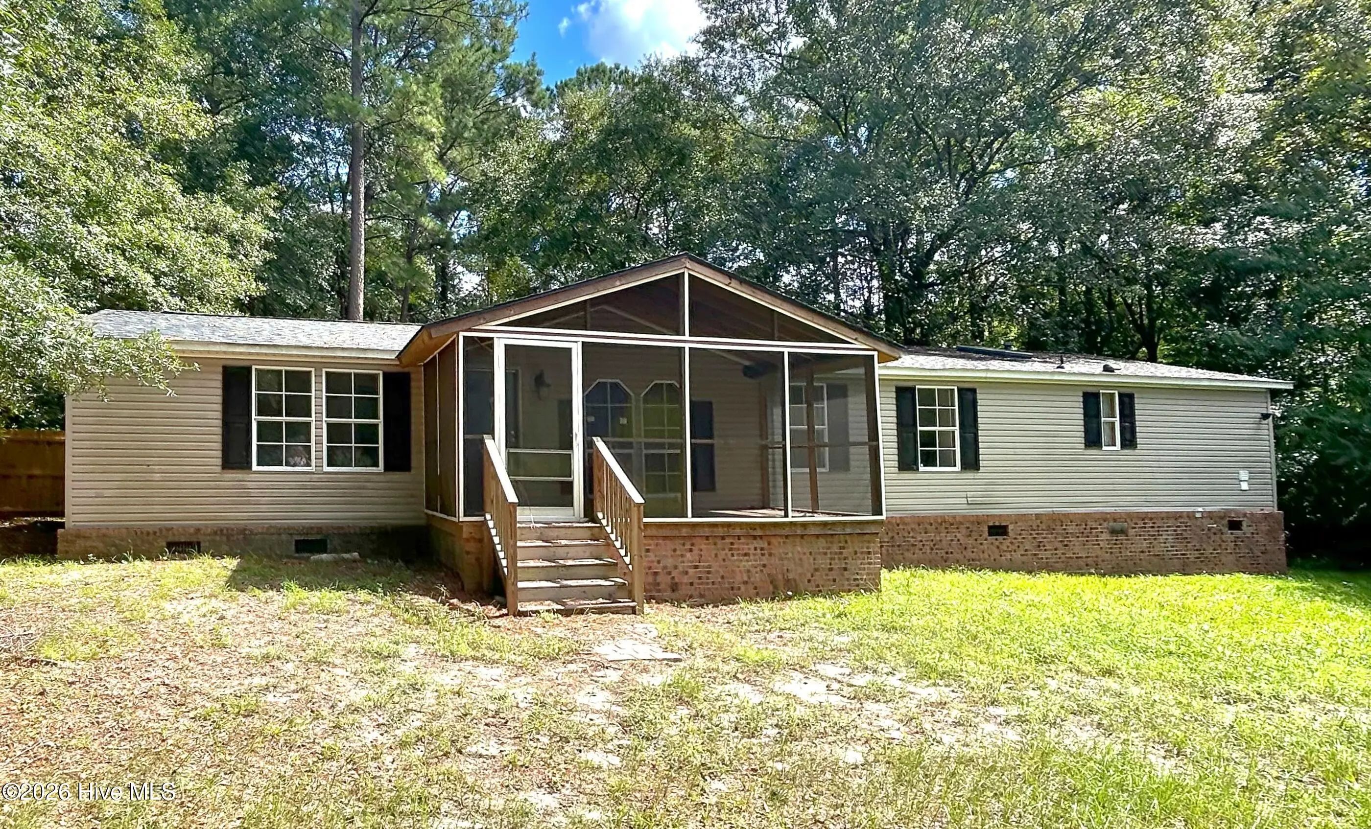 3480 Blue Banks Loop Road Ne, Leland