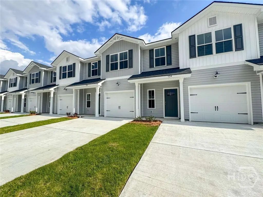 143 Heirloom Road, Hinesville