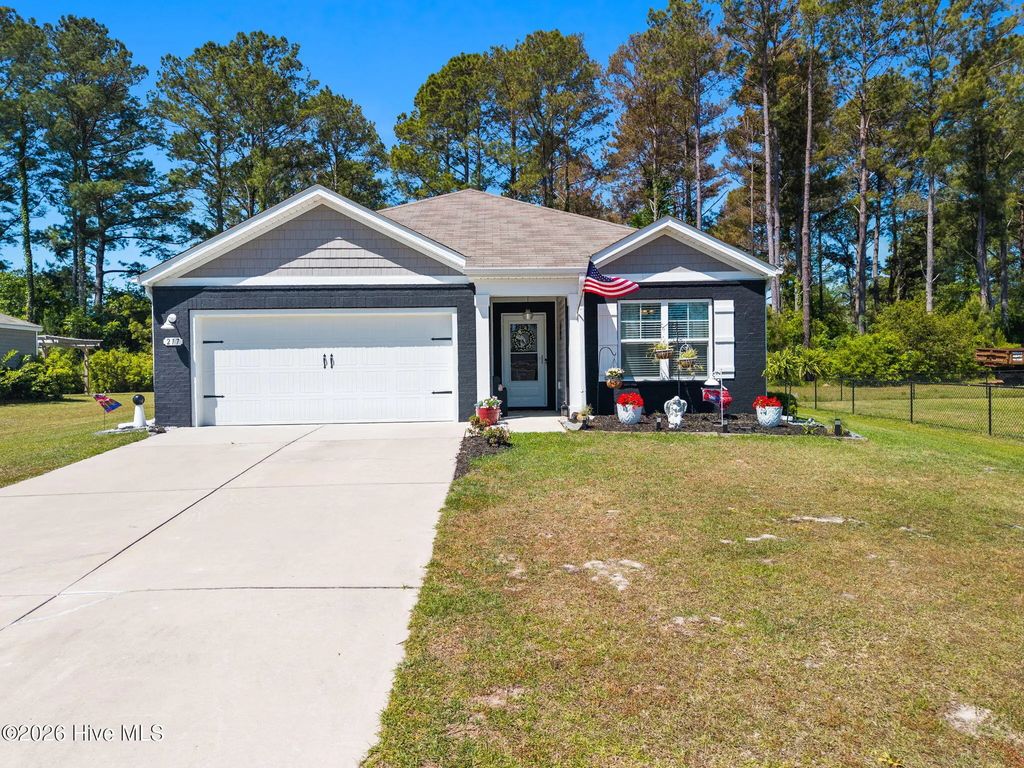 217 Wild Raven Street Nw, Ash