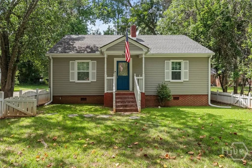 102 Oak Street, Washington