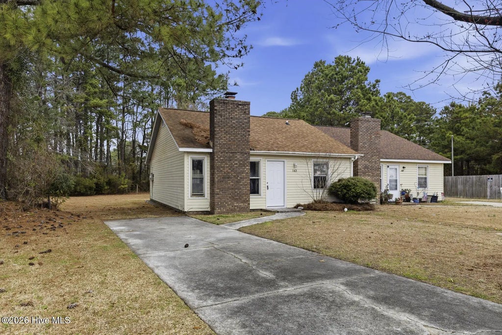 143 Pine Crest Drive, Jacksonville
