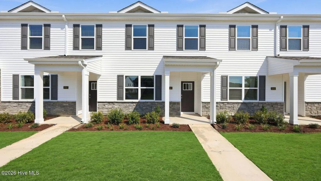 2043 Clock Road, New Bern