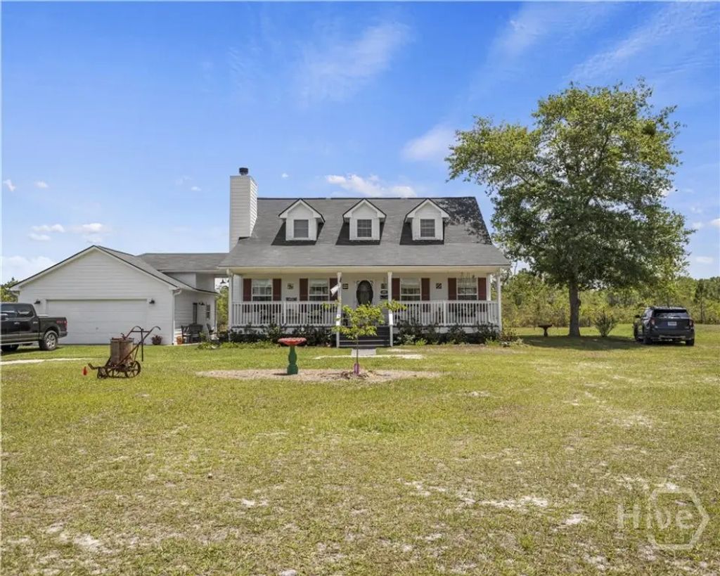315 Jeanies Road, Hinesville