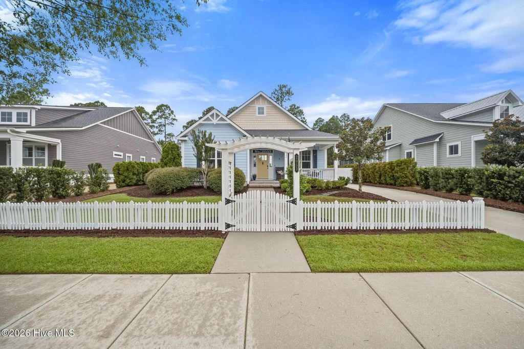 2053 Simmerman Way, Leland