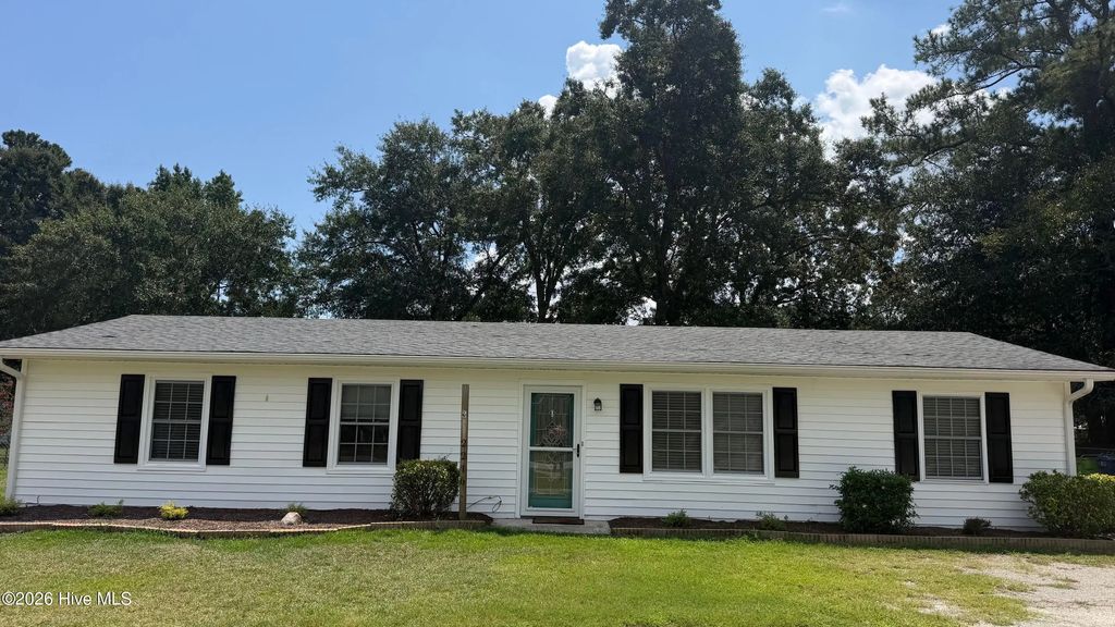 2216 Ridge Road, New Bern