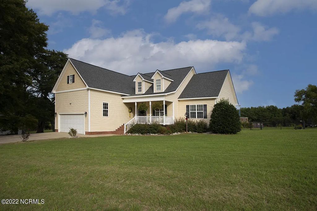 158 Linville Lane, Willow Spring