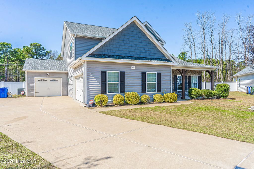2620 Highpoint Court, Fayetteville