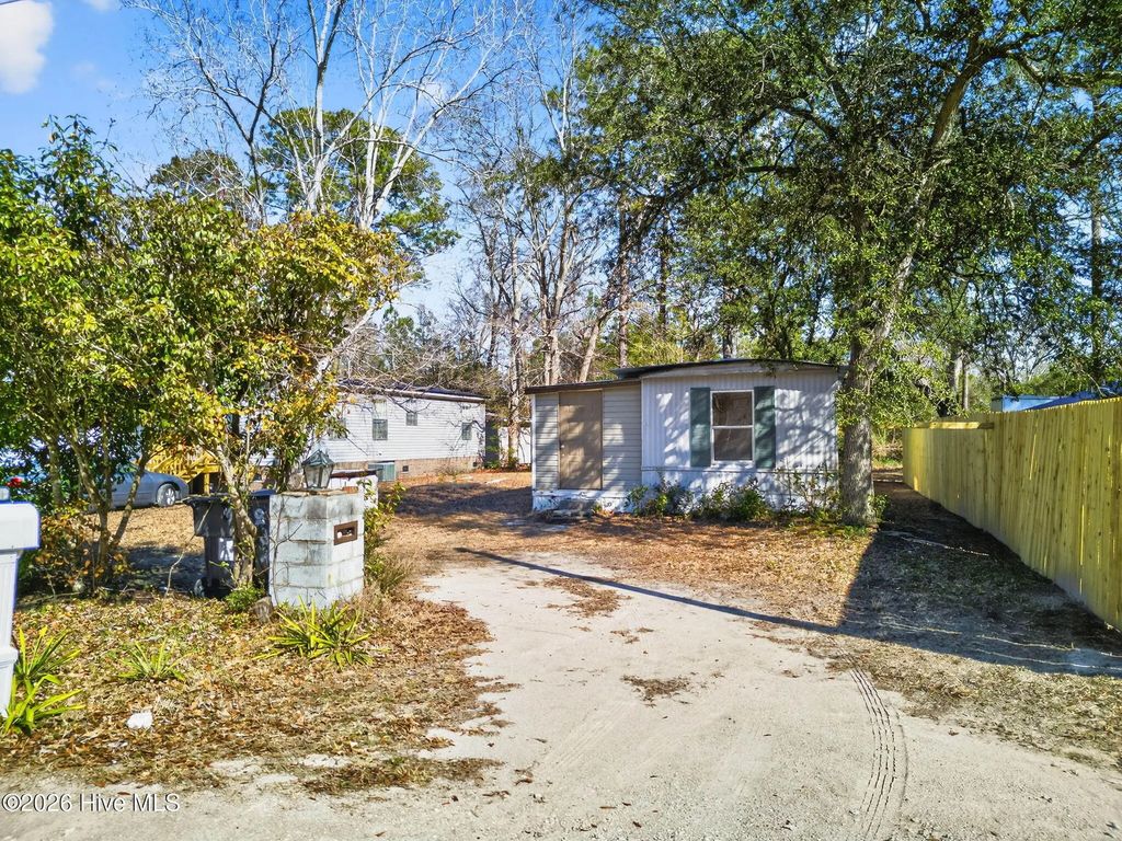 1758 Balsam Drive Sw, Supply