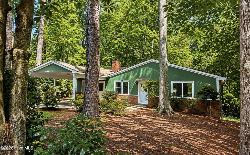 1405 N Overlook Drive, Greenville