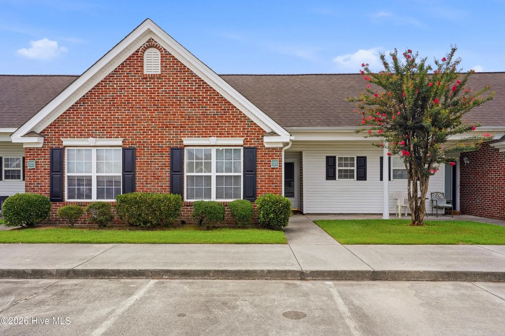 3006 Lauren Place Drive 105, Wilmington