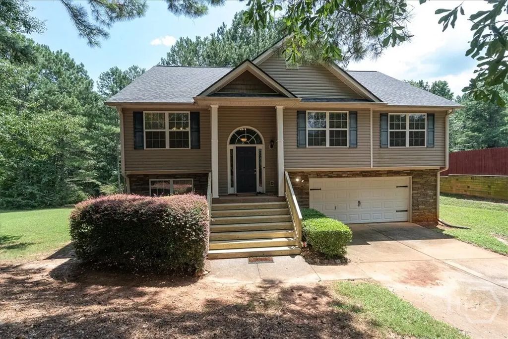413 Tori Drive, Winder