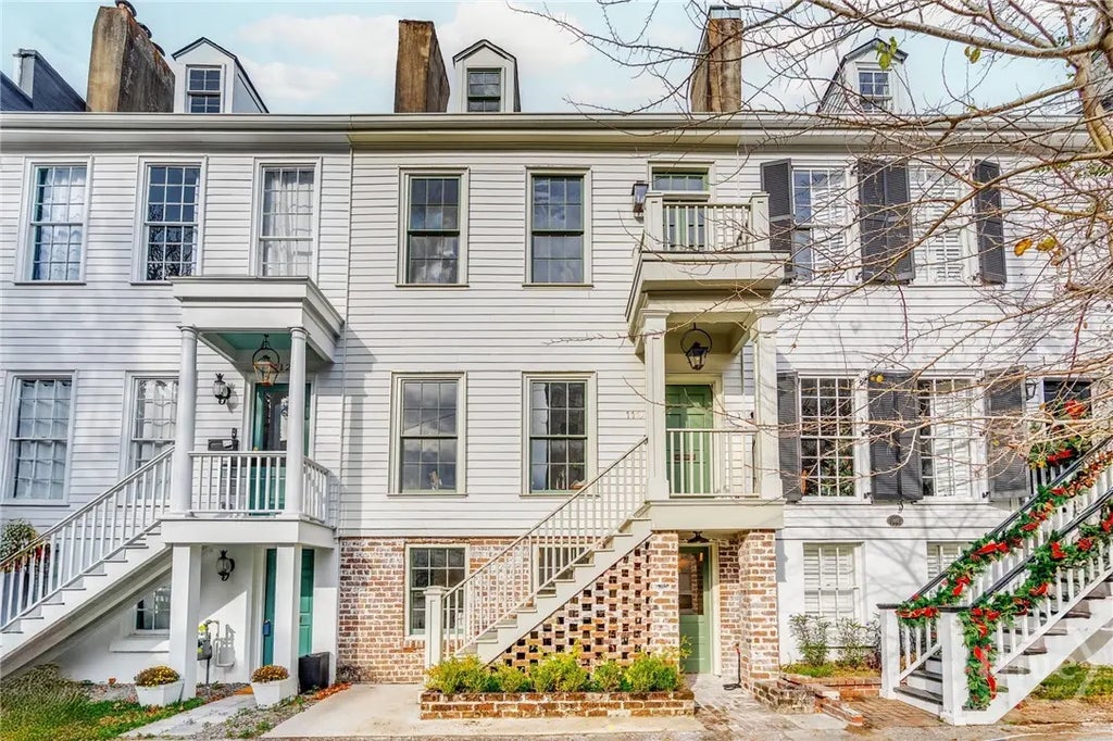 110 W Taylor Street, Savannah